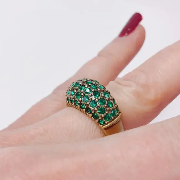 Signed Heidi Daus Gold Tone Green Crystal Dome Cocktail Designer Ring Size 5.75